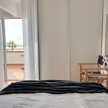 Rnet - Rhc 1208 Center Apartment *